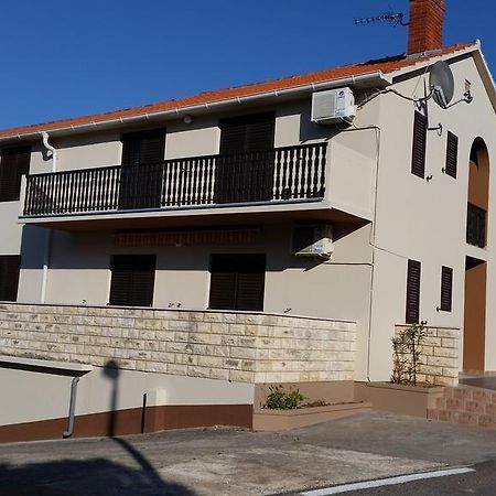 Apartments Orlic سالي المظهر الخارجي الصورة