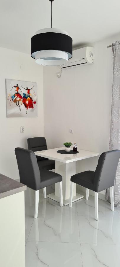 Apartments Orlic سالي المظهر الخارجي الصورة